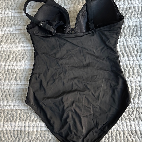 Swimsuits for All One Piece - Picture 4 of 10